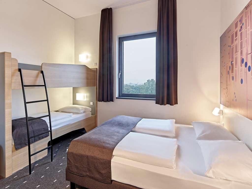 B&B Hotel Koeln-Troisdorf Quarto foto